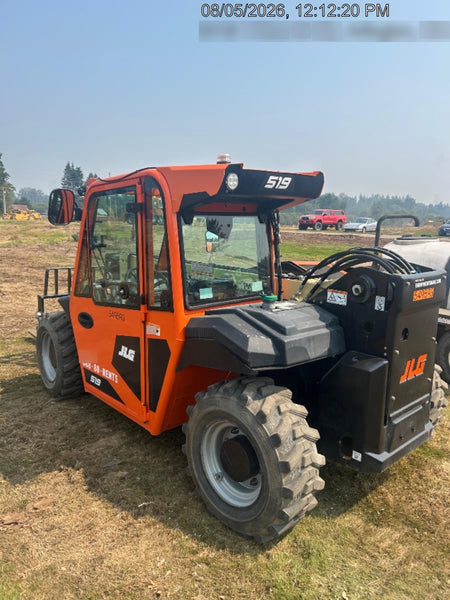 2025 JLG 519