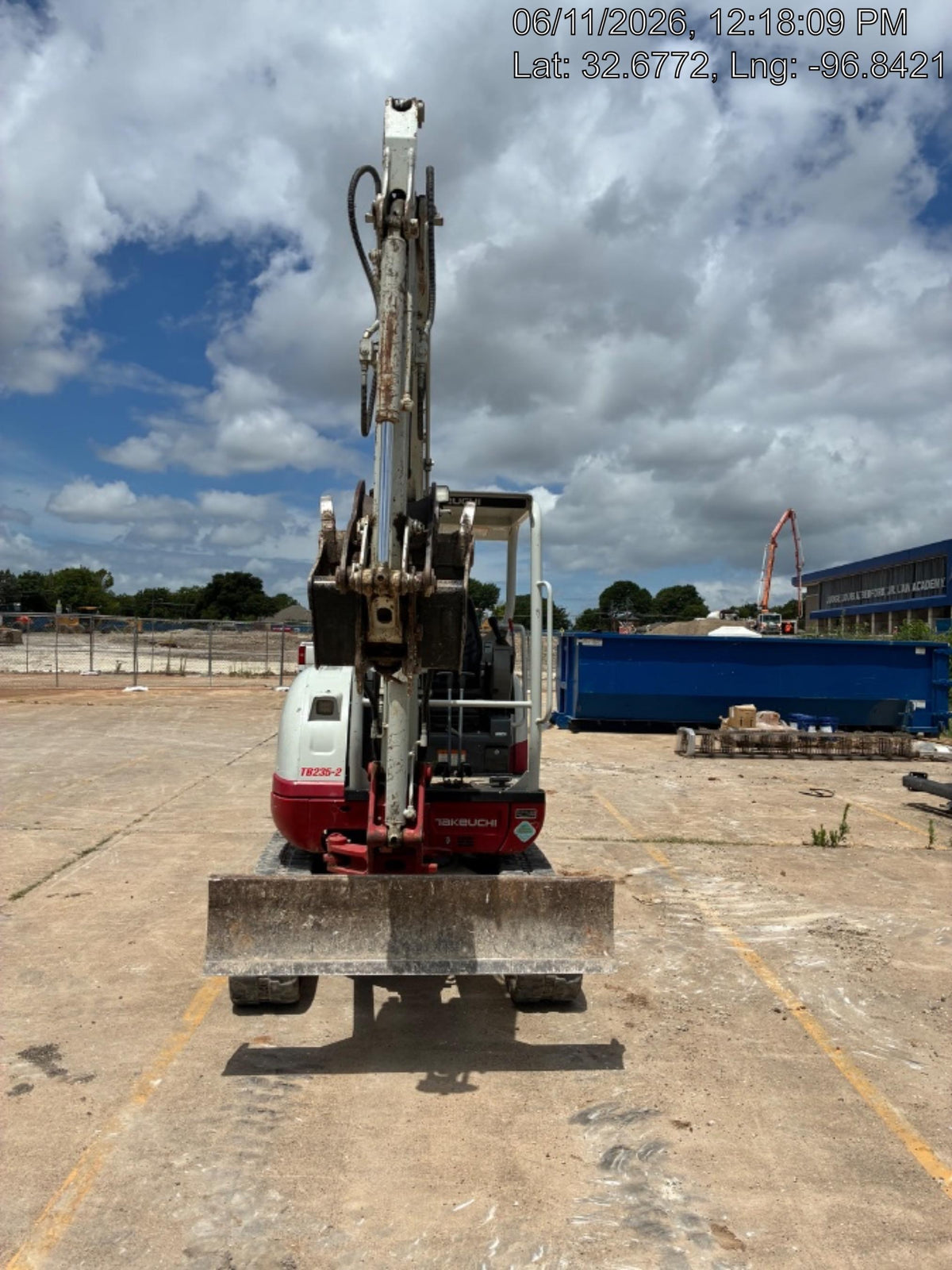 2021 TAKEUCHI TB235-2R