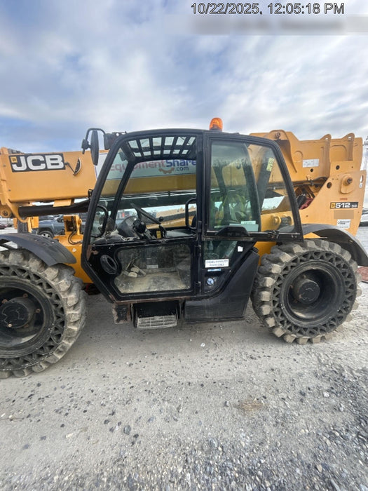 2019 JCB 512-56 Enclosed Cab, 109 HP, Solid Tires, Worklights, Beacon, Aux Hydraulics, Lifting Eye 60" Carriage/60" Forks
