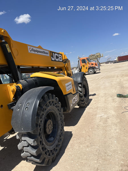 2021 JCB 512-56