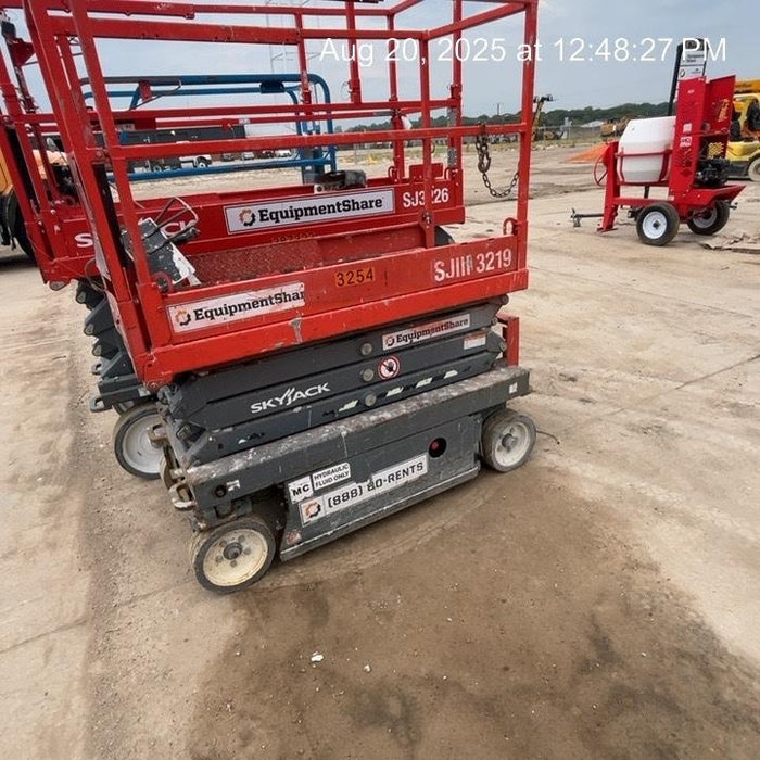 2017 Skyjack SJIII-3219 Skyjack SJ3219 Scissor Lift