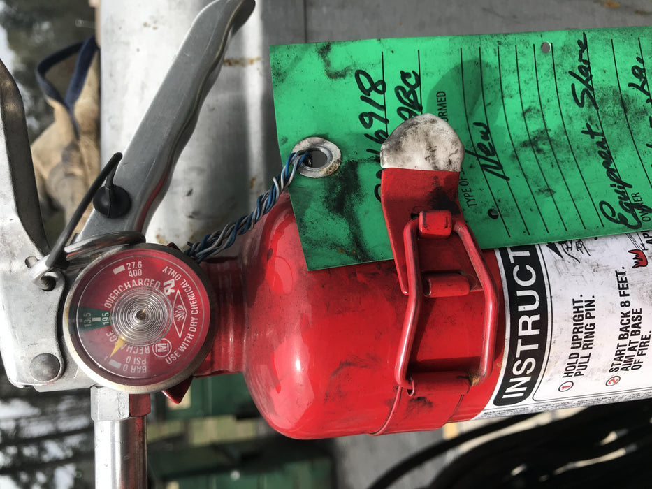 2019 Lincoln Electric Vantage 322 Ready-Pak 3, Two Wheel Trailer, Fender and Light Kit, Cable Rack