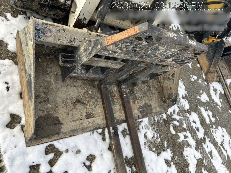 2022 PALADIN 48" Pallet Forks - Paladin