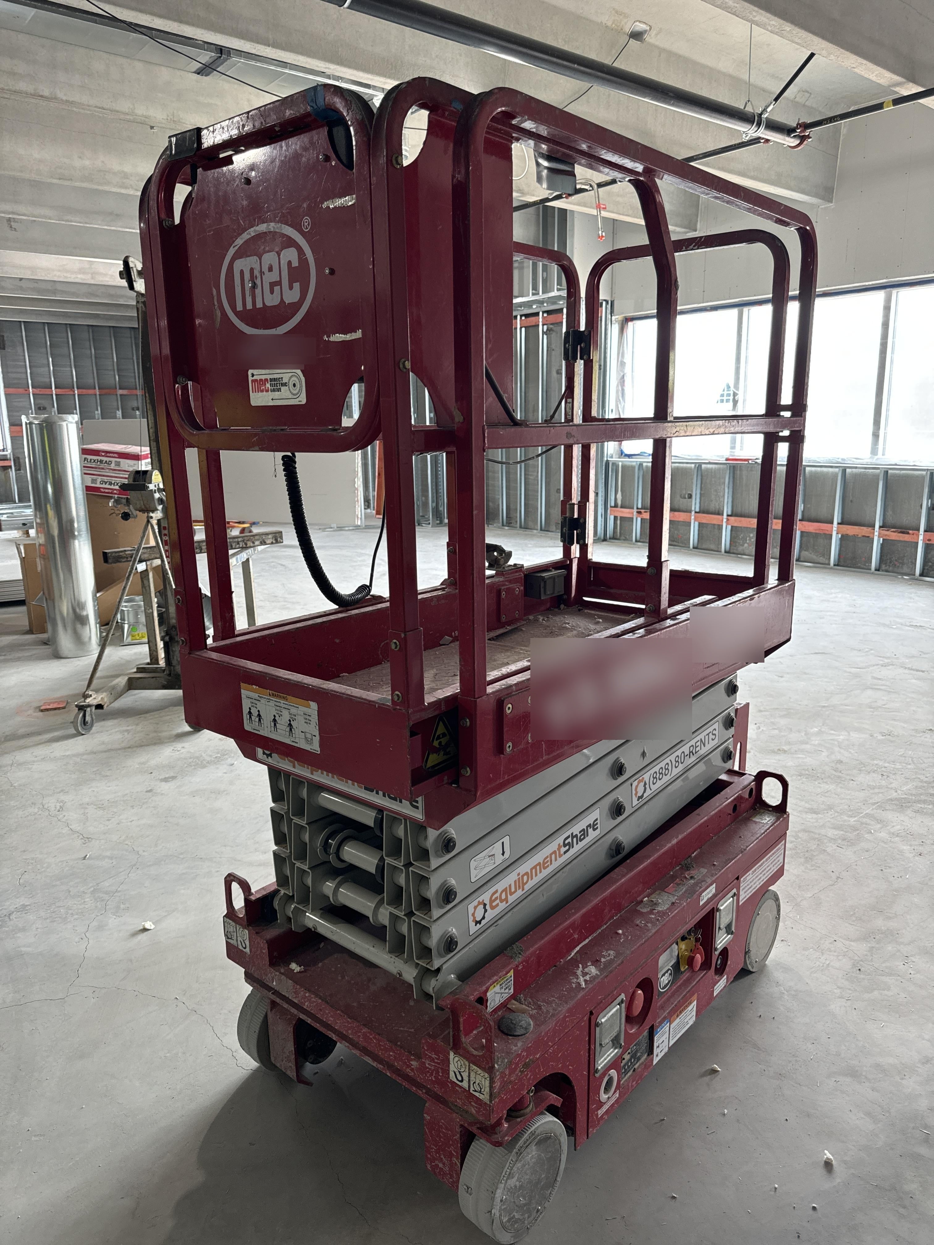 2019 MEC 1330SE MEC 1330SE w/ES Track Hardware, Full Extended 2 Year Warranty