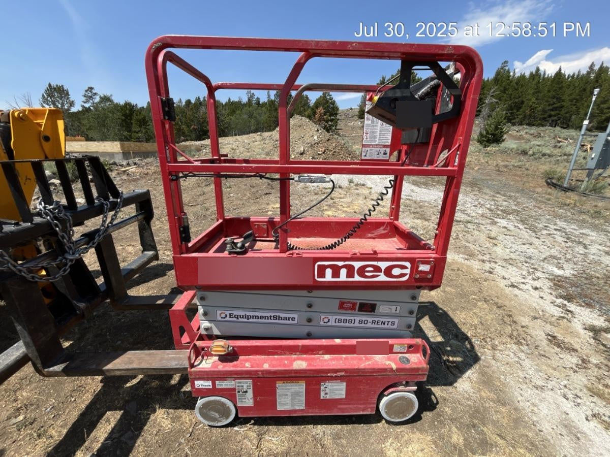 2019 MEC 1330SE Motion Alarm, Beacon, Includes MachineLink keypad and telematics device