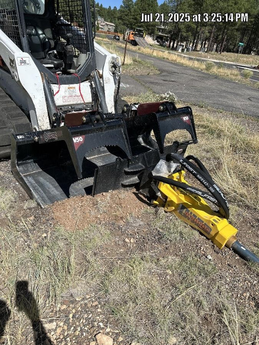 2022 Bobcat T770 92hp Doosan Diesel, Canopy, Rubber Tracks, Manual QC