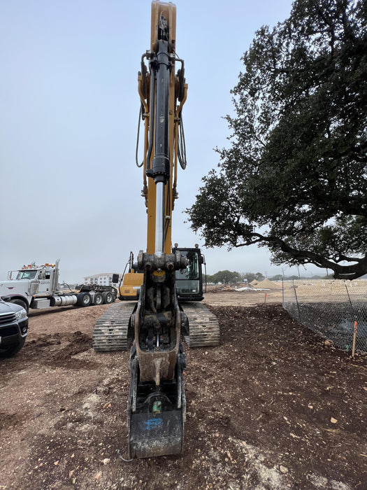 2020 TAG MANUFACTURING 24" V-Bottom Bucket