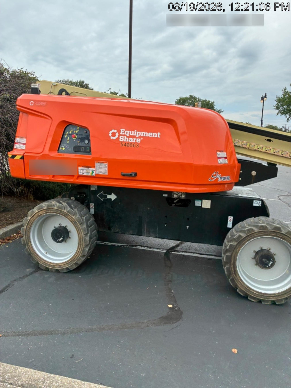 2025 JLG 660SJ