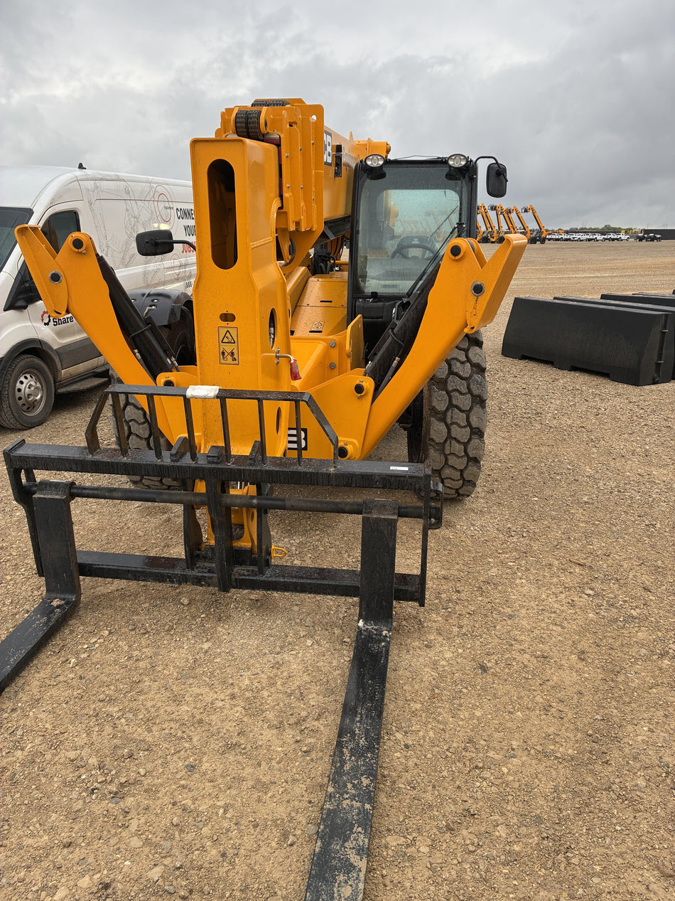 2026 JCB 512-56