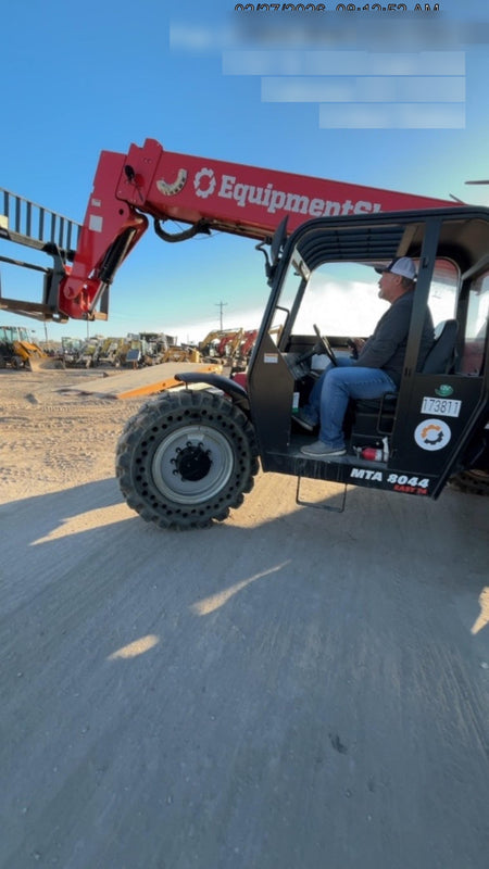 2021 MANITOU MTA8044