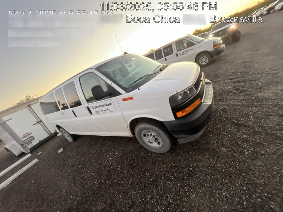 2023 CHEVROLET Express Van - Rental