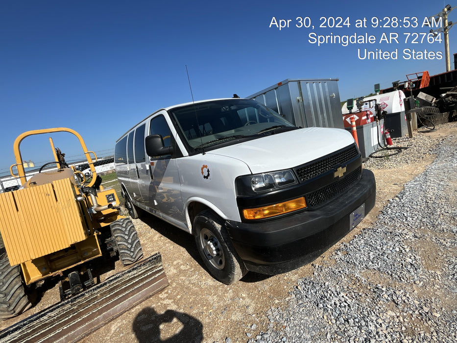 2023 CHEVROLET Express Van - Rental