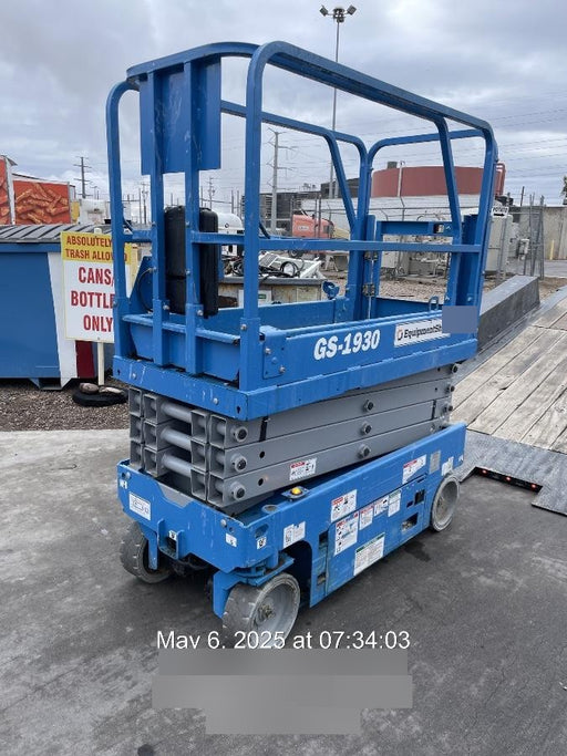 2019 Genie GS-1930 Half Height Swing Gate, 800W Inverter