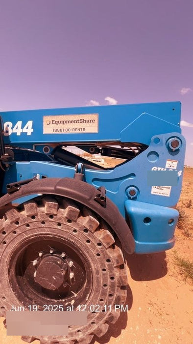 2018 Genie GTH-844 Genie GTH-844 w/Open ROPS, Solid Tires, beacon/work lights, 60" carriage/forks