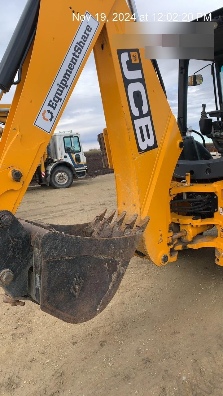 2023 JCB 3CX-14