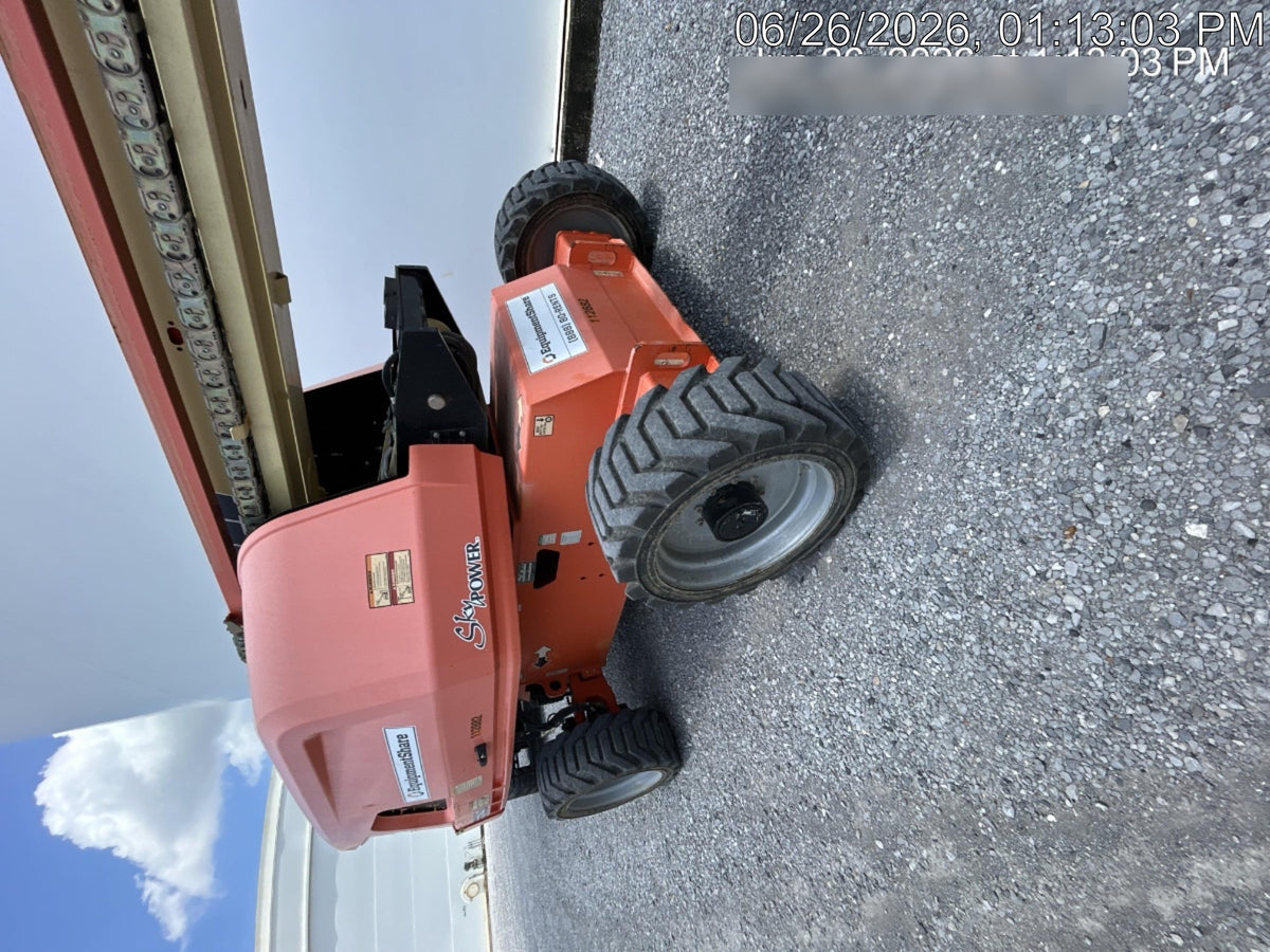 2020 JLG 660SJ