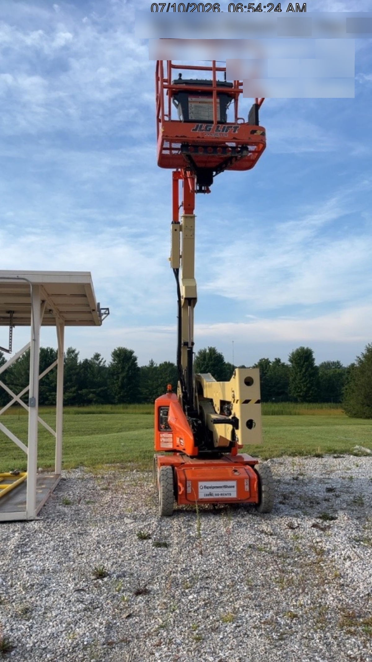2022 JLG E400AJP Narrow