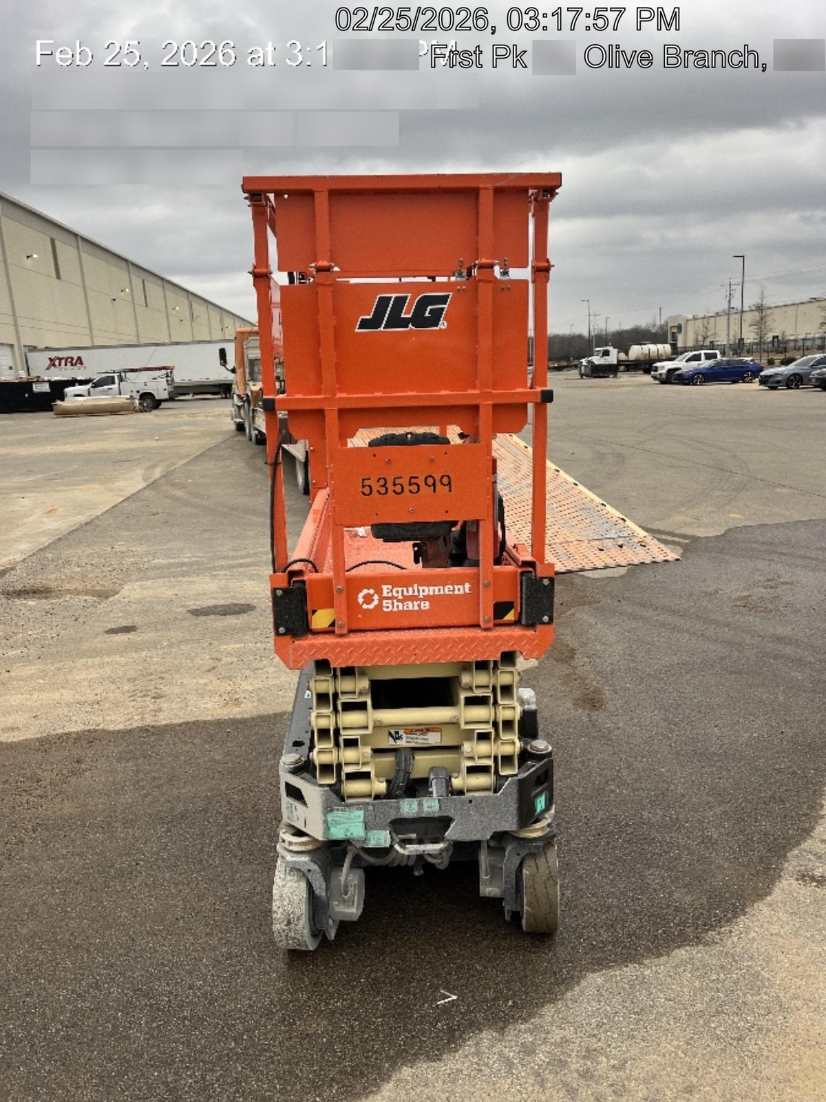 2025 JLG ES1932