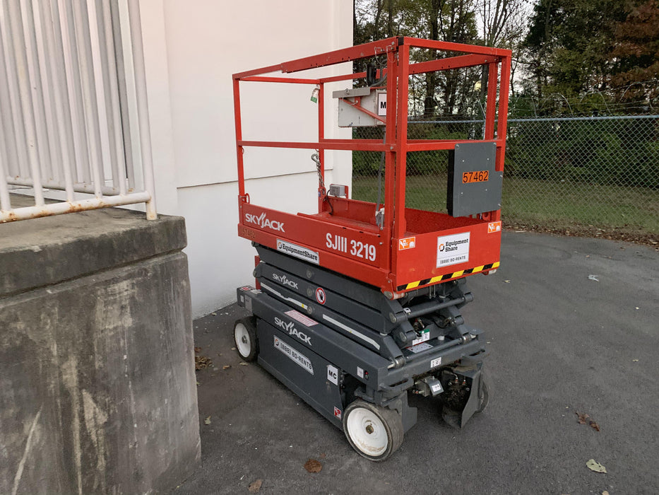 2018 Skyjack SJIII-3219 Standard Rental Specs