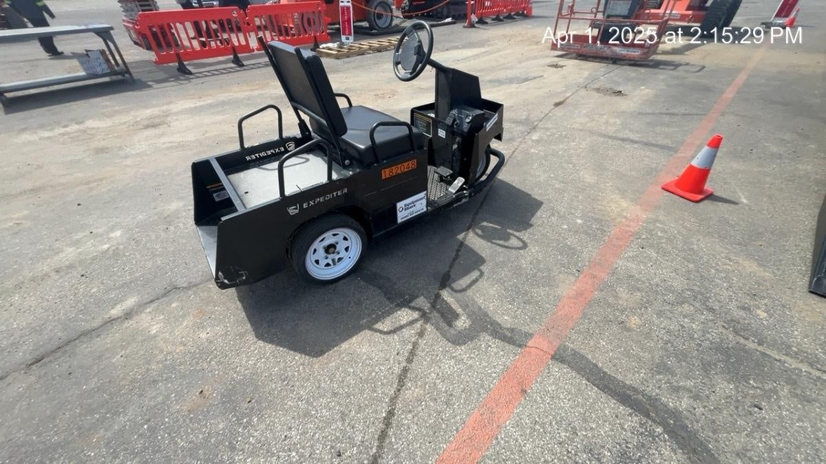 2021 Expeditor Expeditor 3 wheel Expeditor, Steering Wheel, Solid Non marketing tires, Ball Hitch, Front bumper, Painted Black