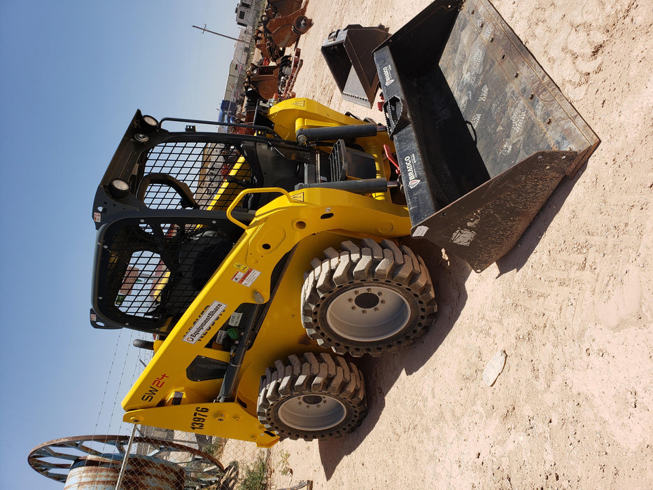 2018 Wacker Neuson SW24 SW24 8k Wheeled Skid Loader, Canopy , ISO , Bucket Leveling, 75" Bucket LP w/ Teeth