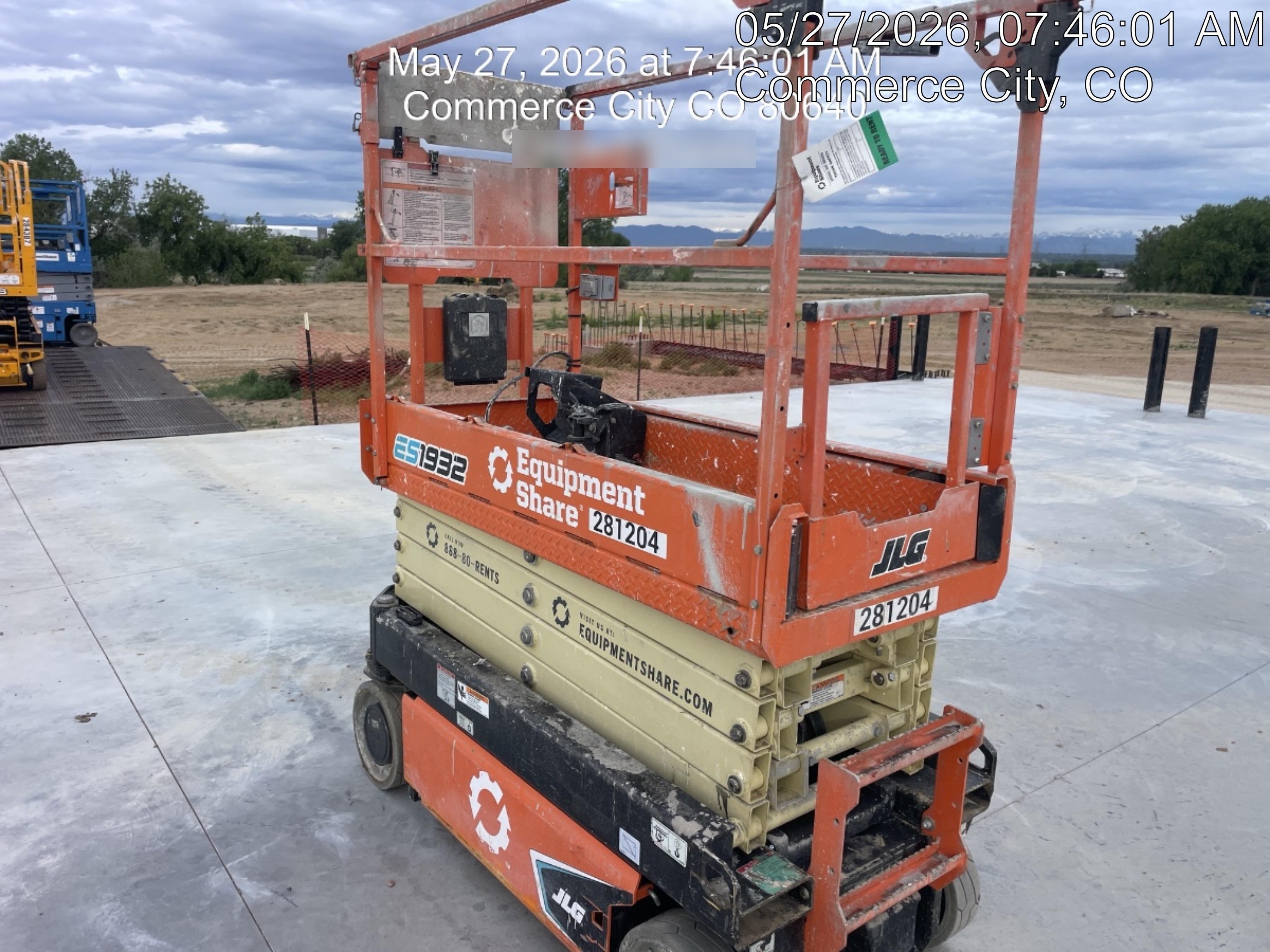 2022 JLG ES1932