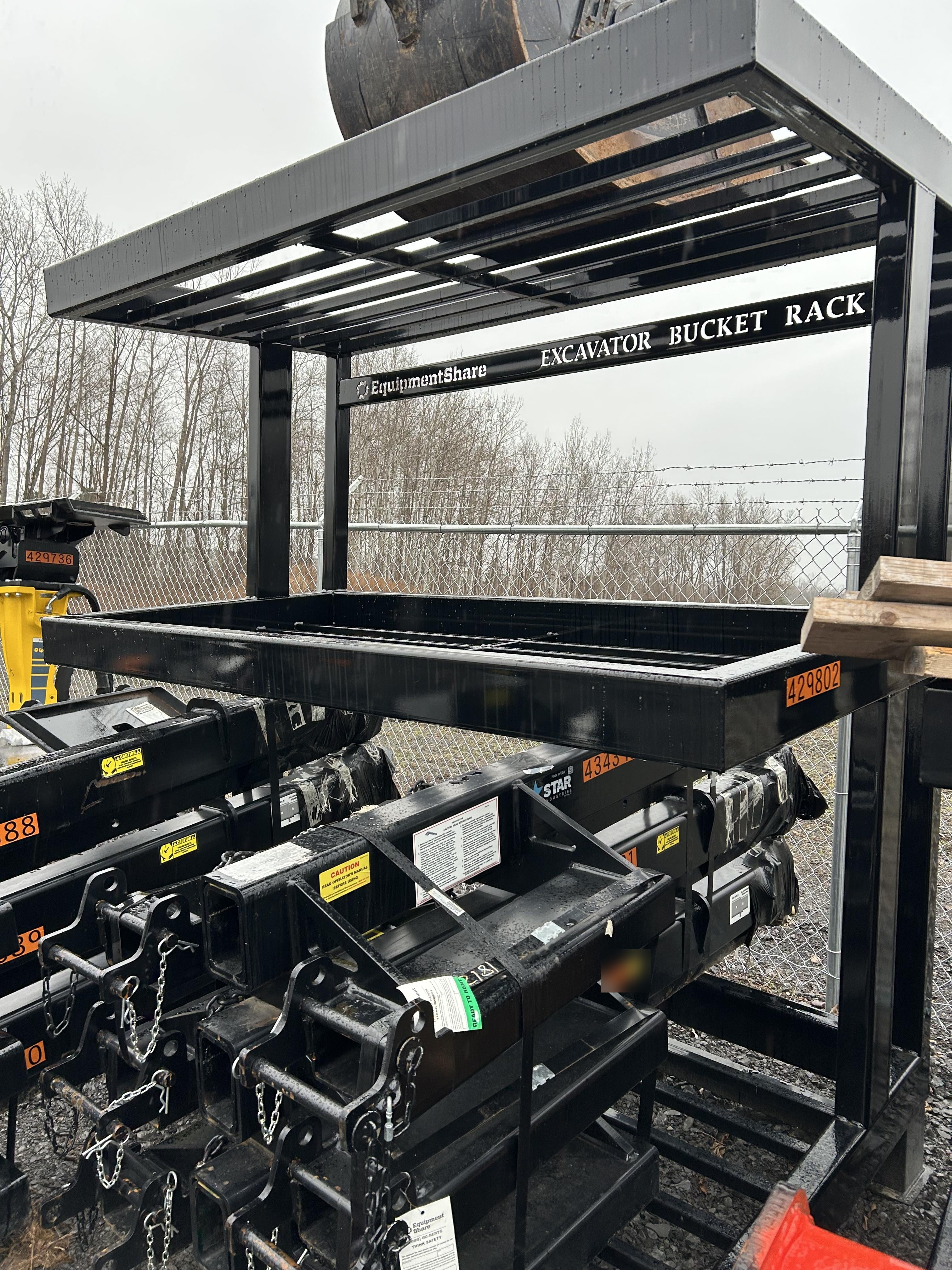 2024 FLUID POWER SUPPORT Excavator Bucket Rack