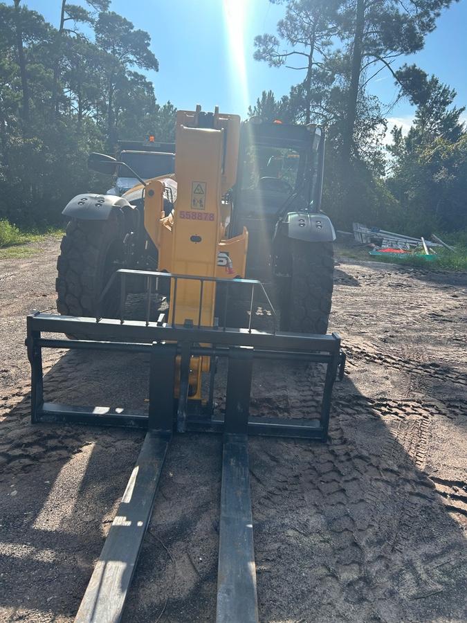 2025 JCB 509-42