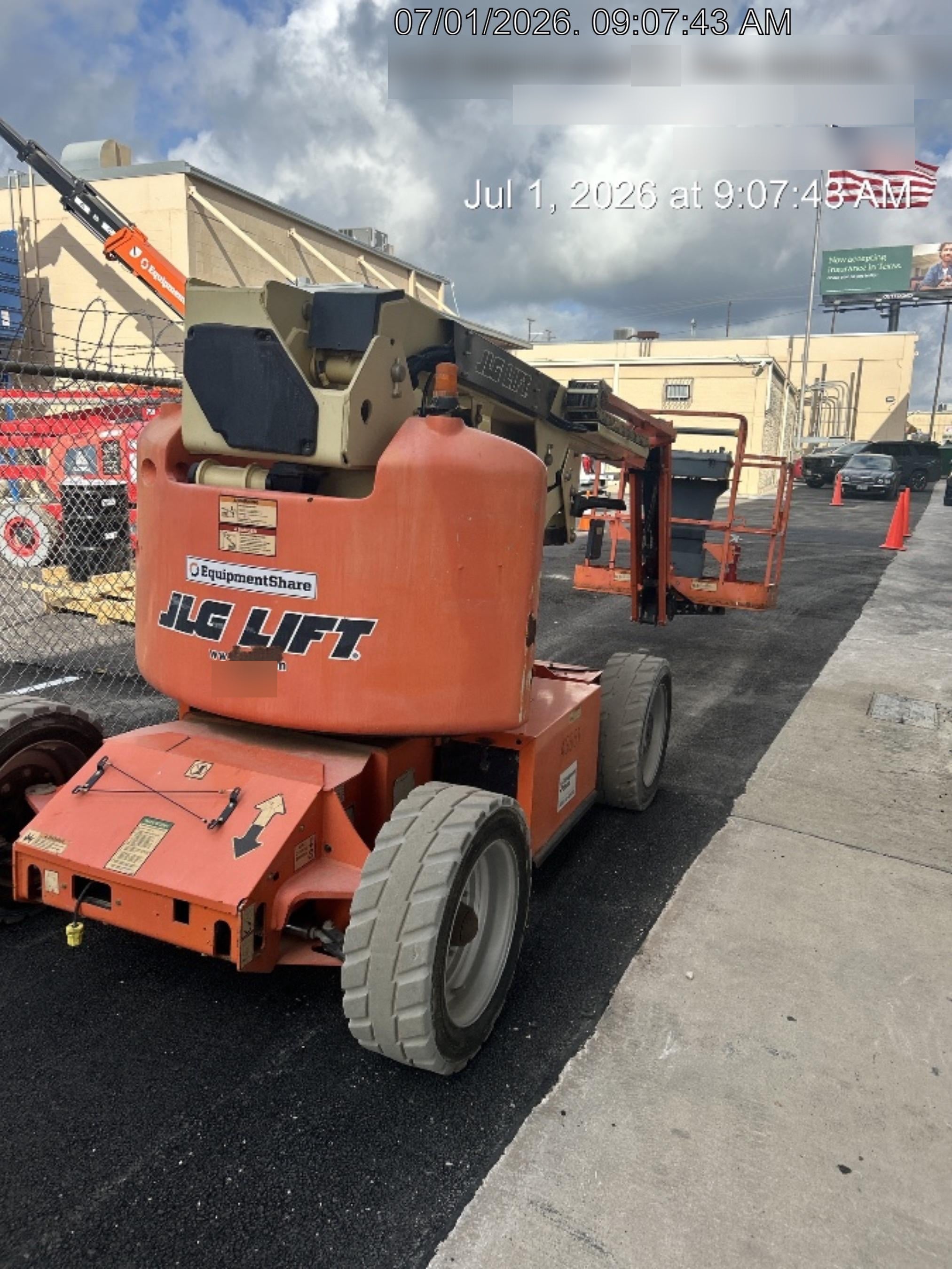 2019 JLG E450AJ