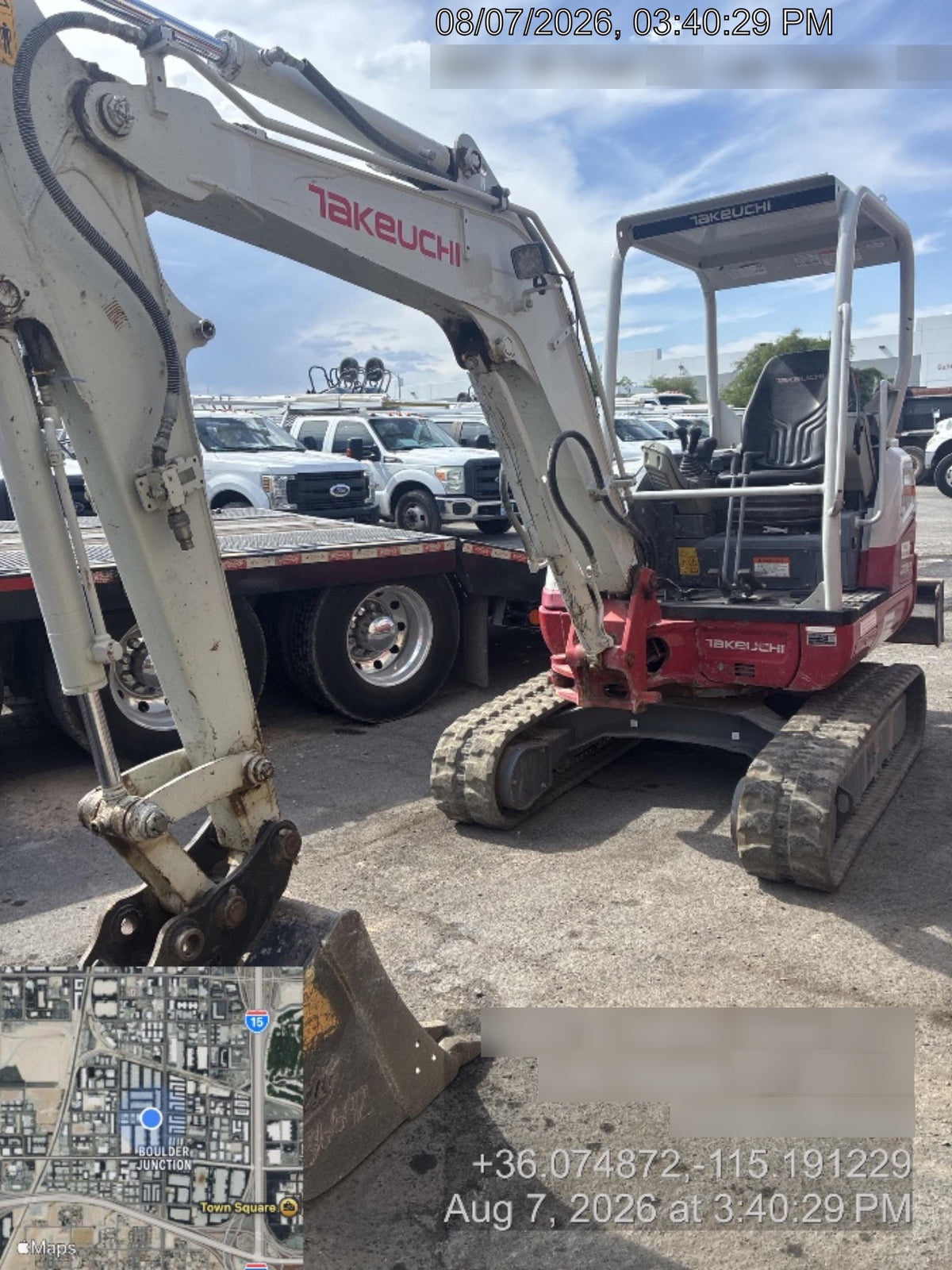 2022 TAKEUCHI TB235-2R