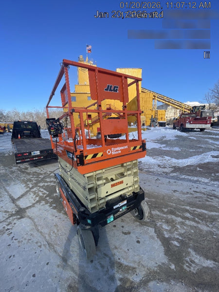 2025 JLG ES3246