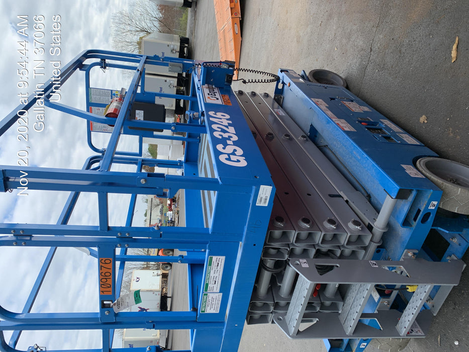 2020 Genie GS-3246 Standard, Folding full height swing gate