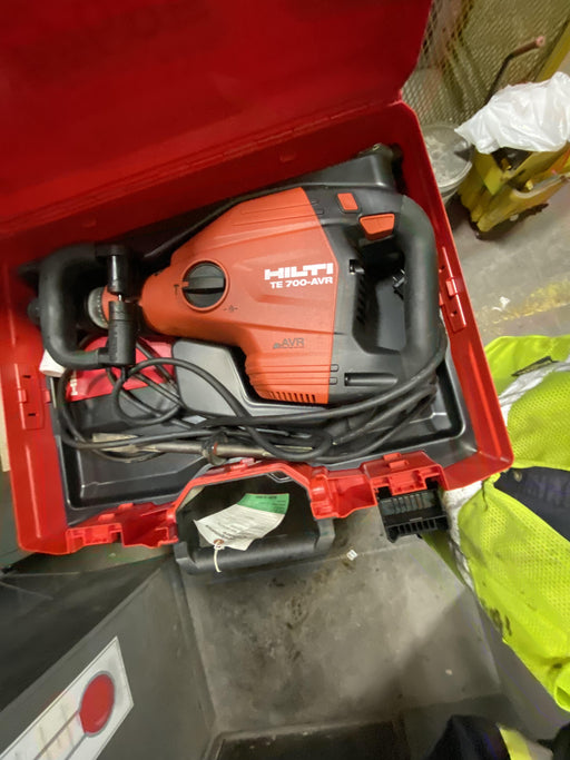 2019 HILTI TE 700-AVR