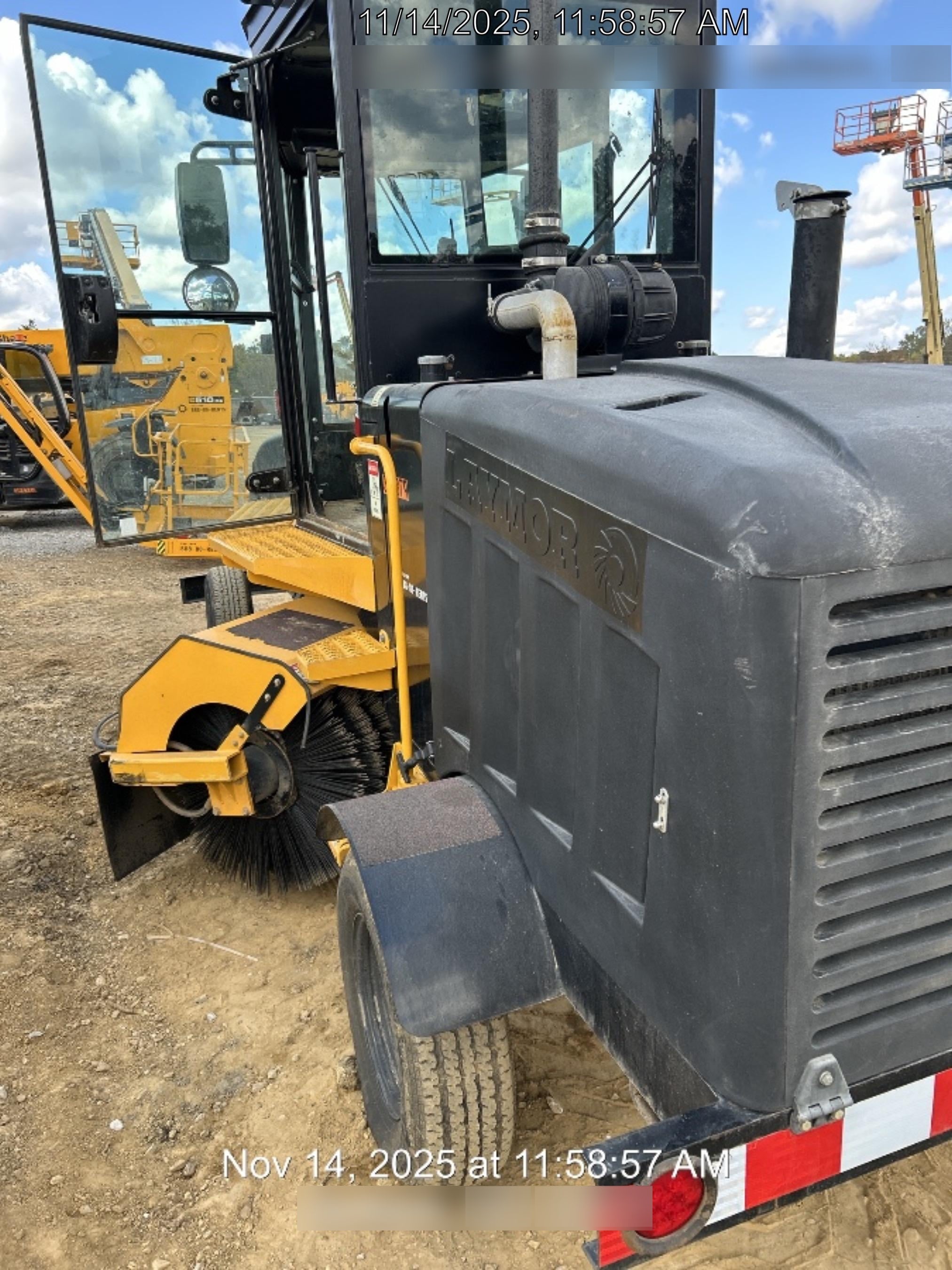 2023 LAYMOR SM450