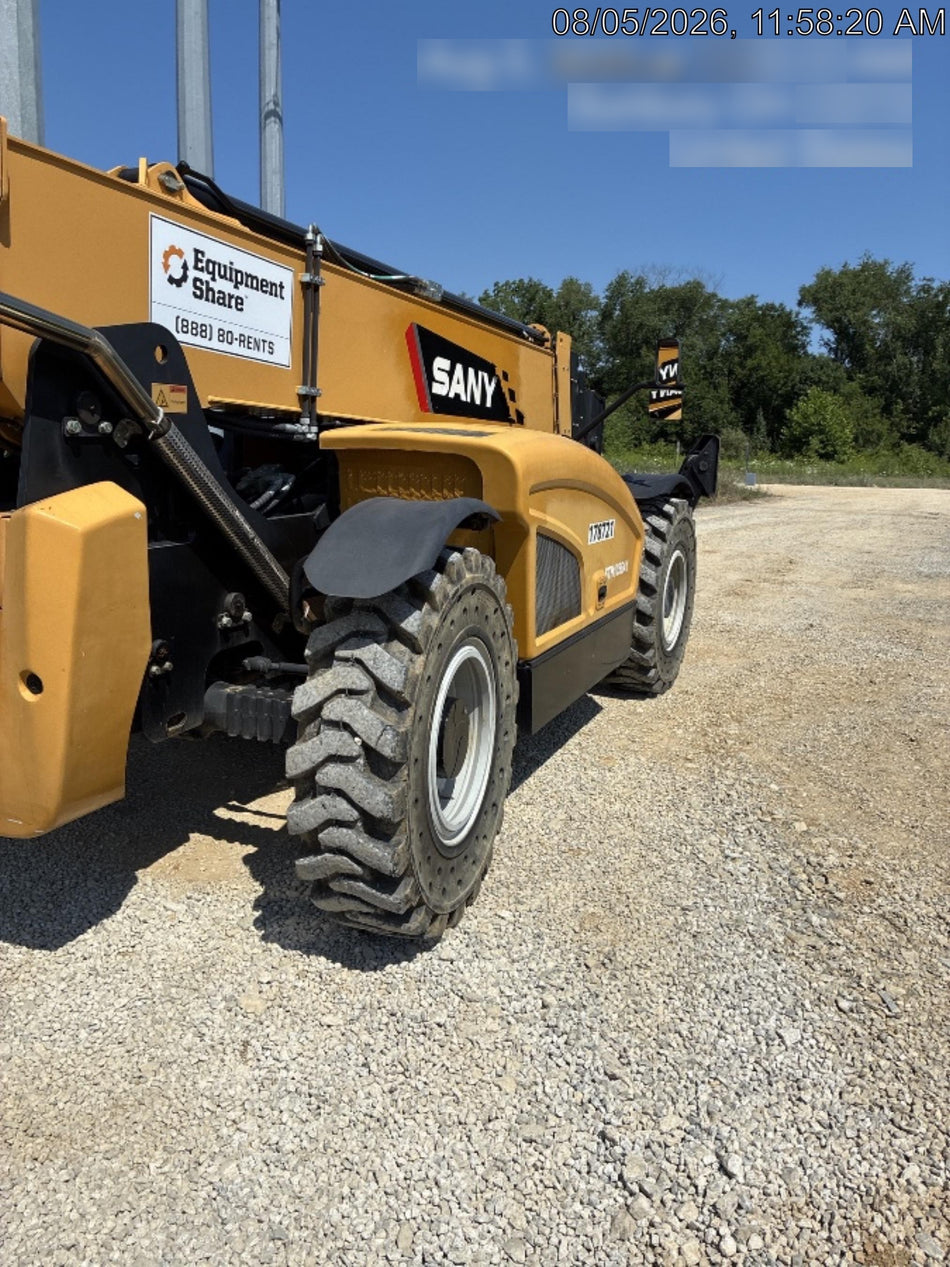 2021 SANY STH1056