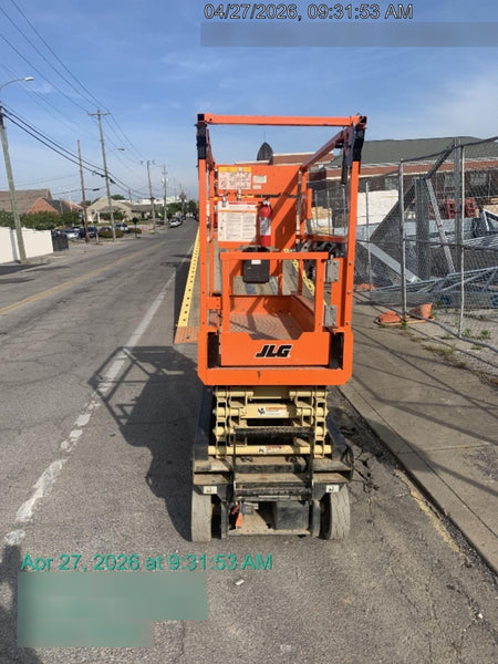 2025 JLG ES1932