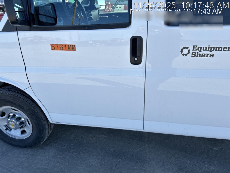 2025 CHEVROLET Express Van - Rental