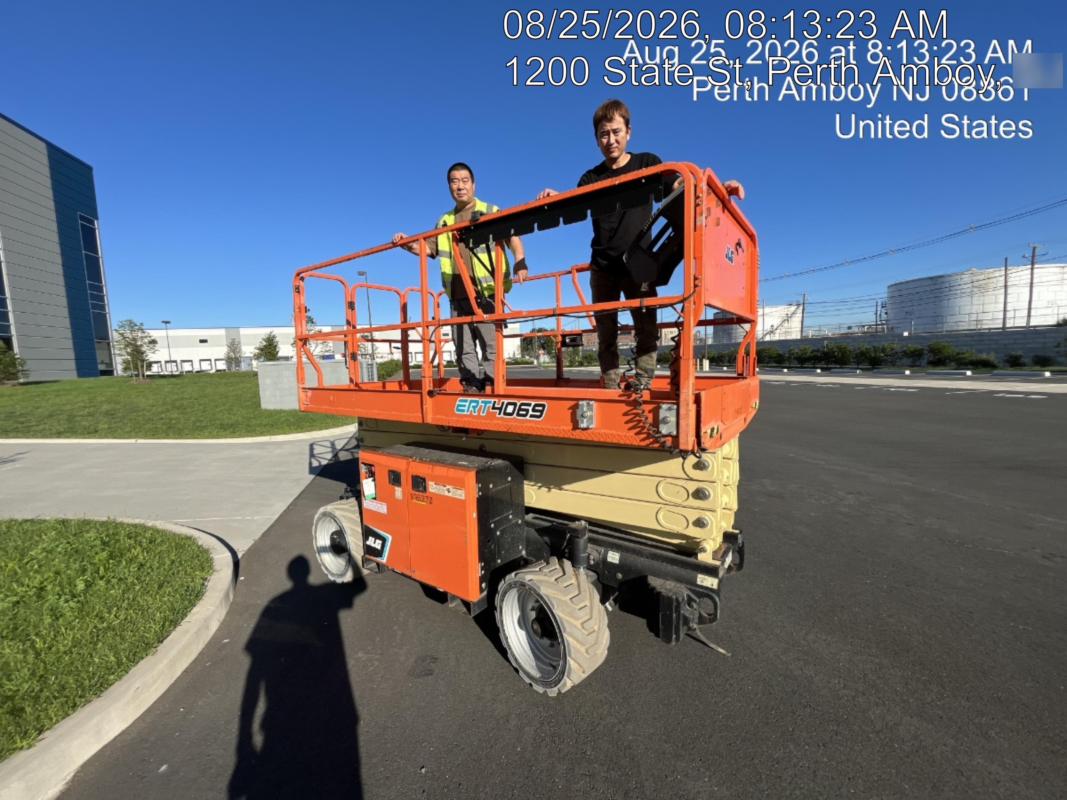 2021 JLG ERT4069