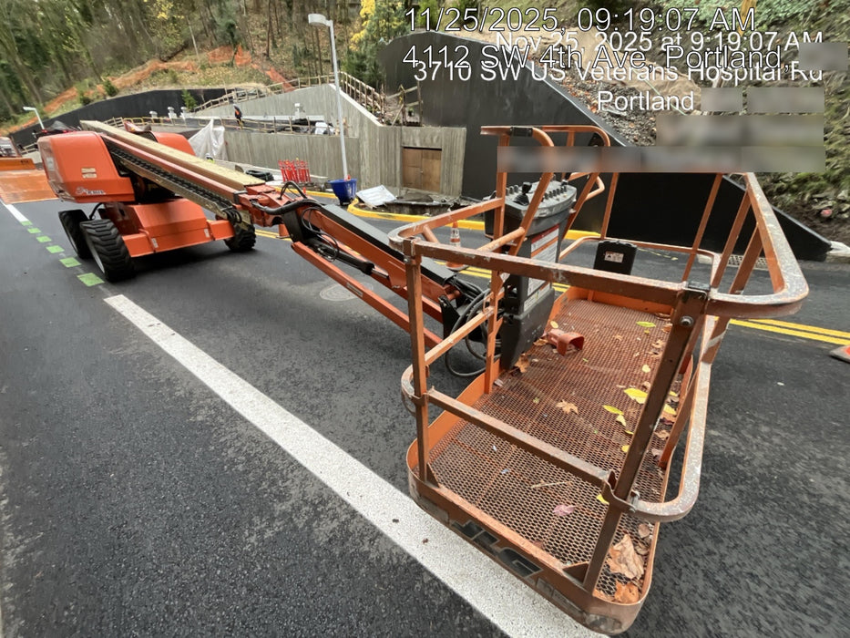 2019 JLG 660SJ