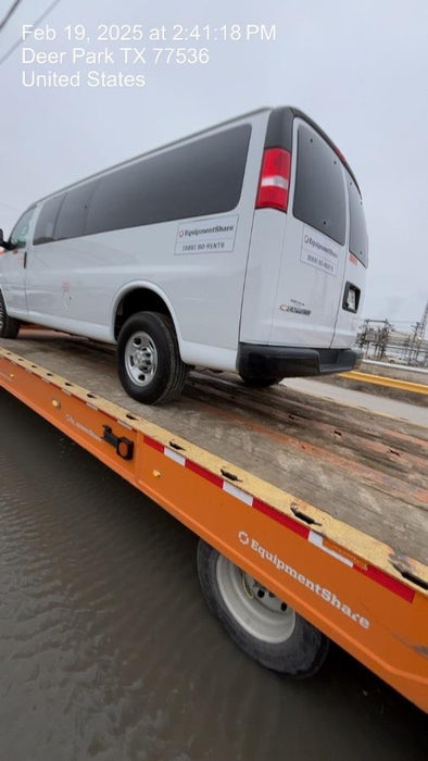 2023 CHEVROLET Express Van - Rental