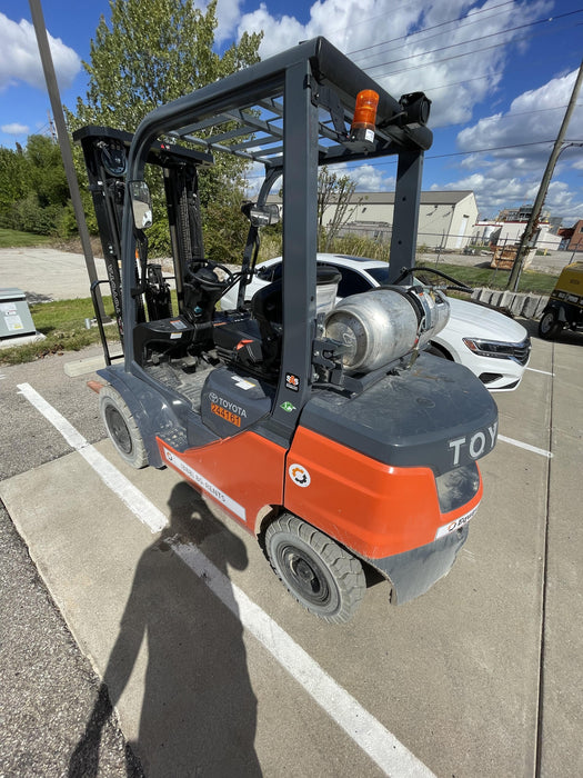 2022 TOYOTA 50-8FGU25