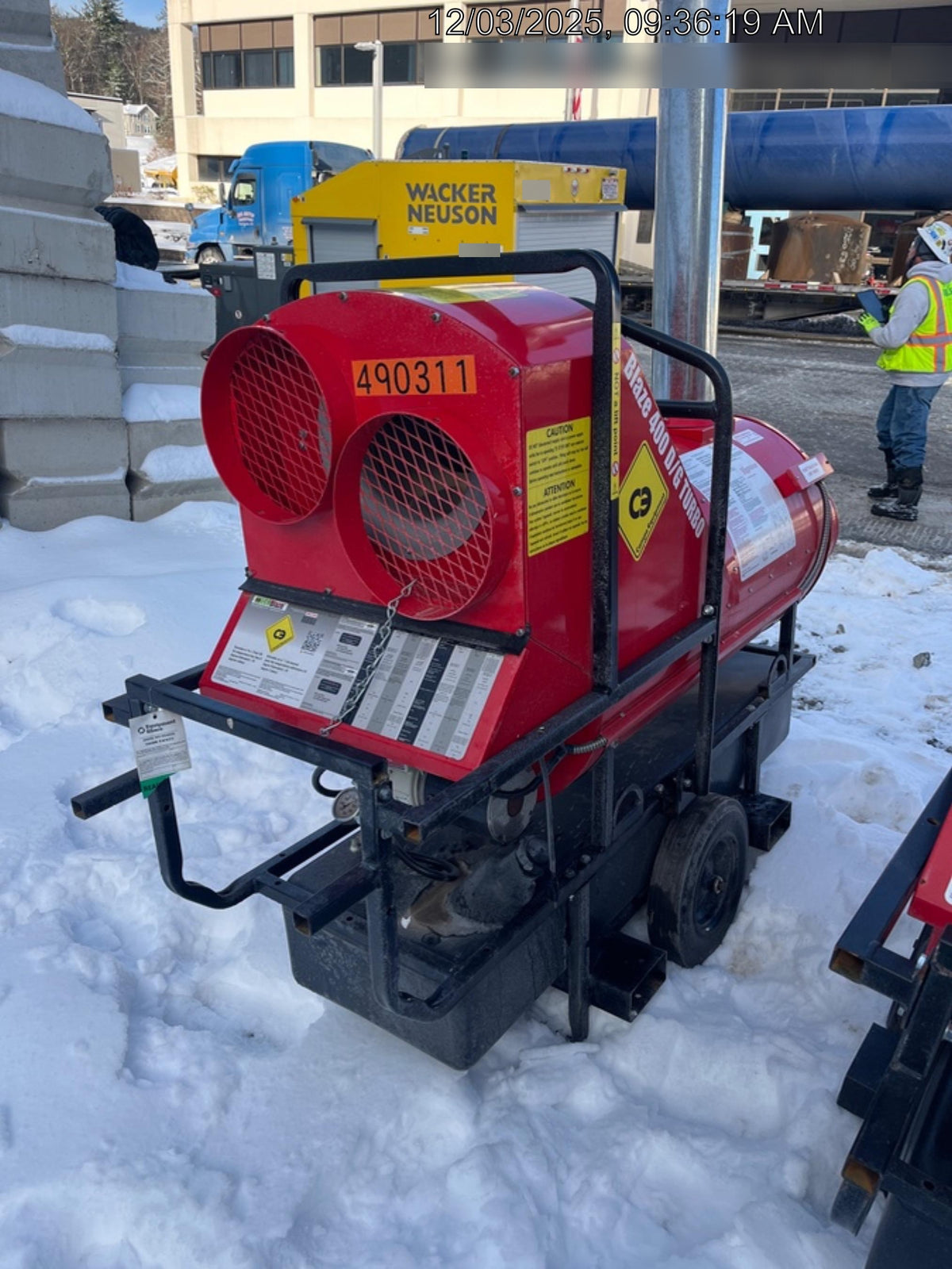 2025 CAMPO EB400D-RE1