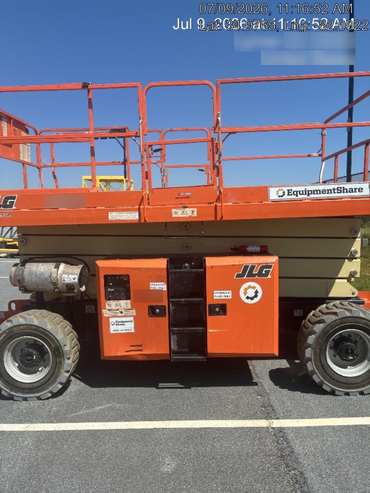 2019 JLG 430LRT