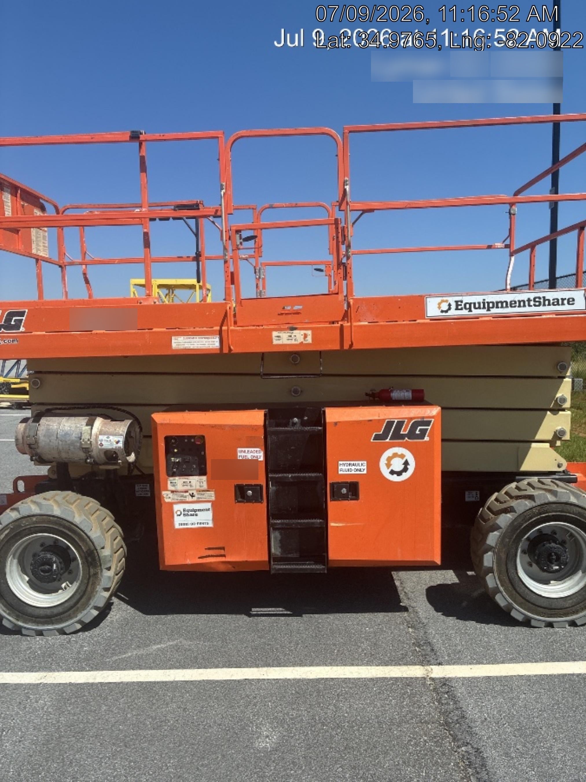 2019 JLG 430LRT