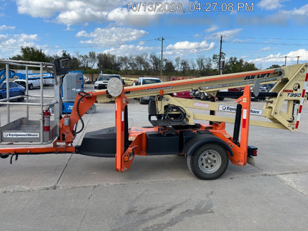 2022 JLG T350