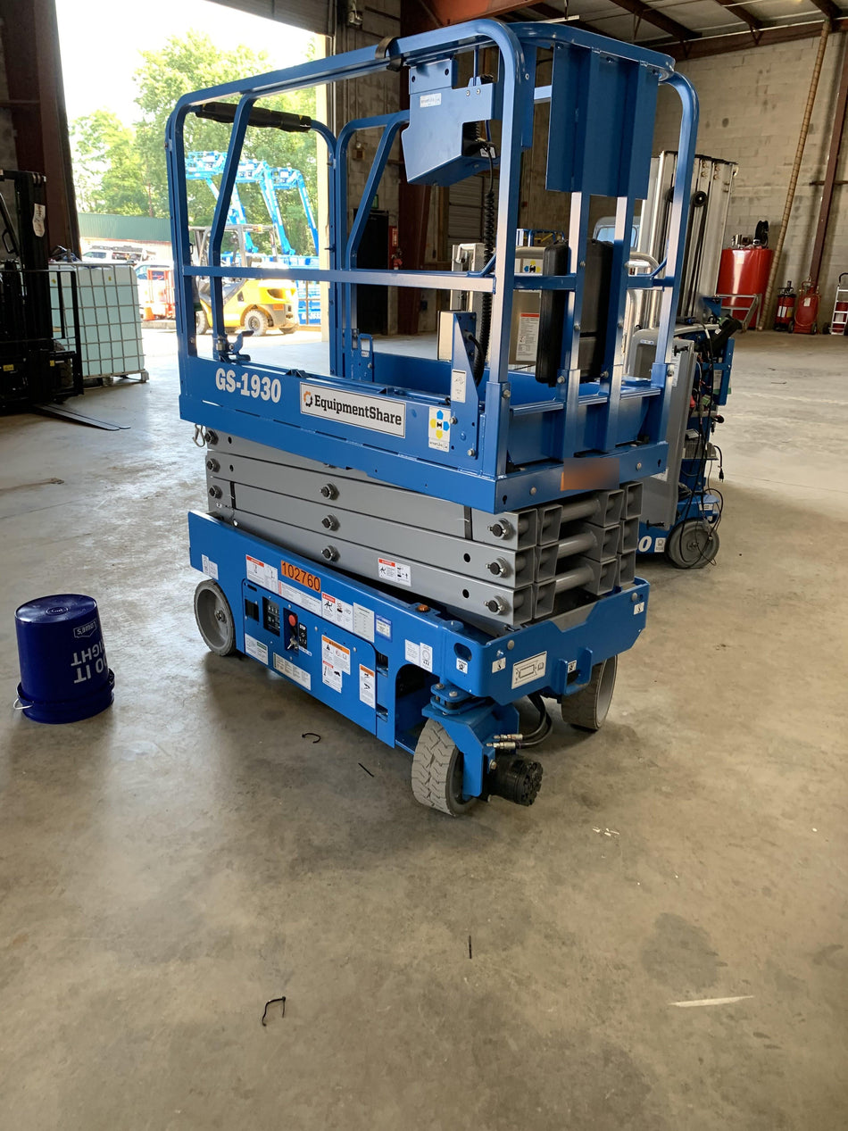 2020 Genie GS-1930 Fixed rails with chain entry gate - Pre A92.20