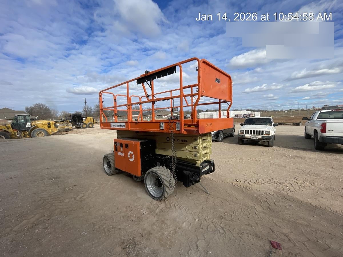2022 JLG ERT4069