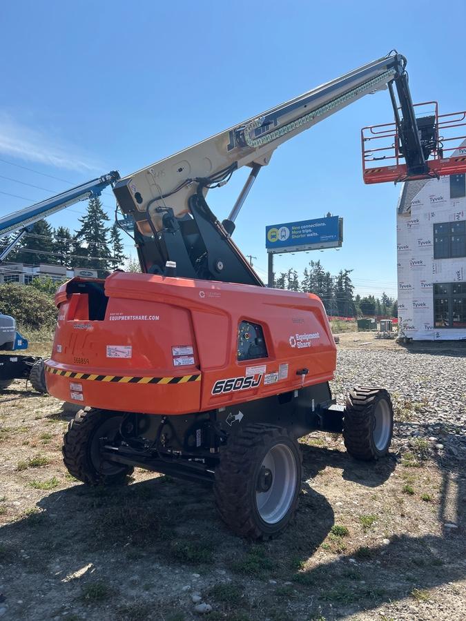 2025 JLG 660SJ