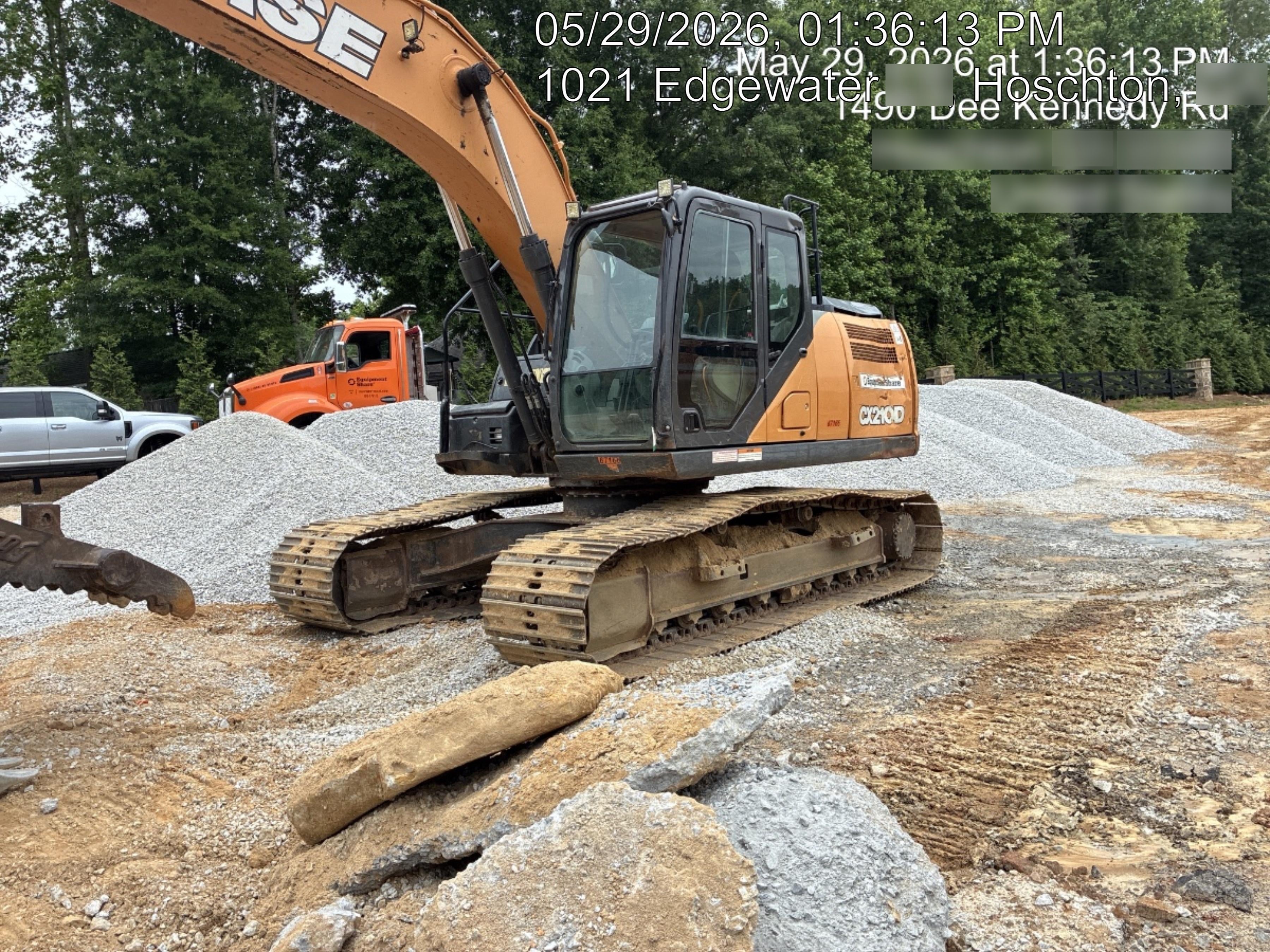 2020 CASE CX210D