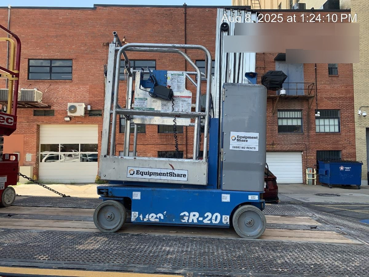 2019 GENIE GR-20